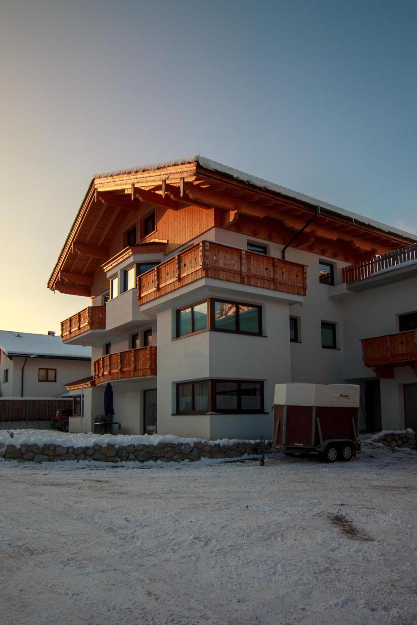 Ferienwohnung Am Bauernhof, Korbingerhof Rinn Exterior foto